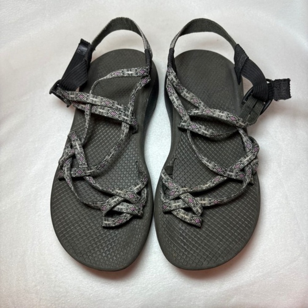 Chaco Z Cloud 2 Womens 9 Gray Purple Strappy Athletic Hiking Sandals Toe Loop